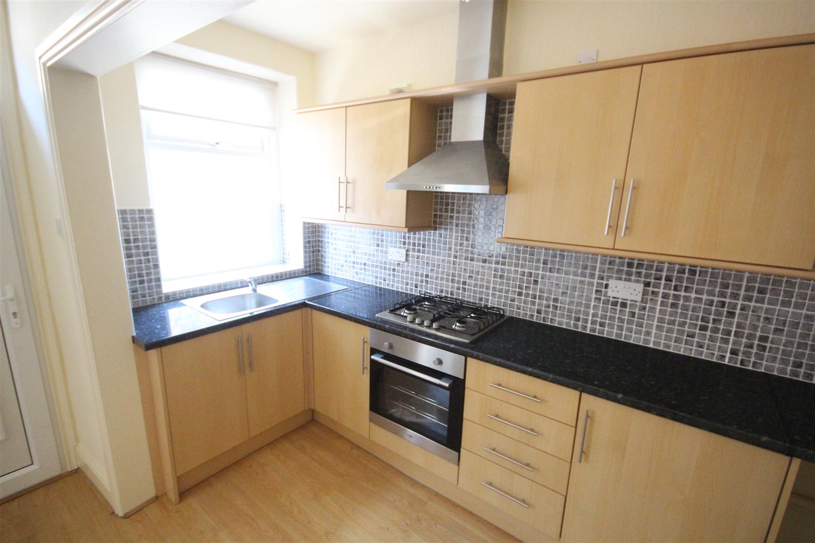 2 bedroom end terrace house To Let in Barnoldswick - IMG_7021.jpg